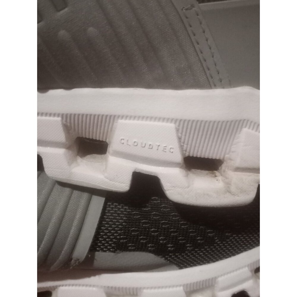 On Running On Cloud Men's Cloudswift Helion Runni… - image 12